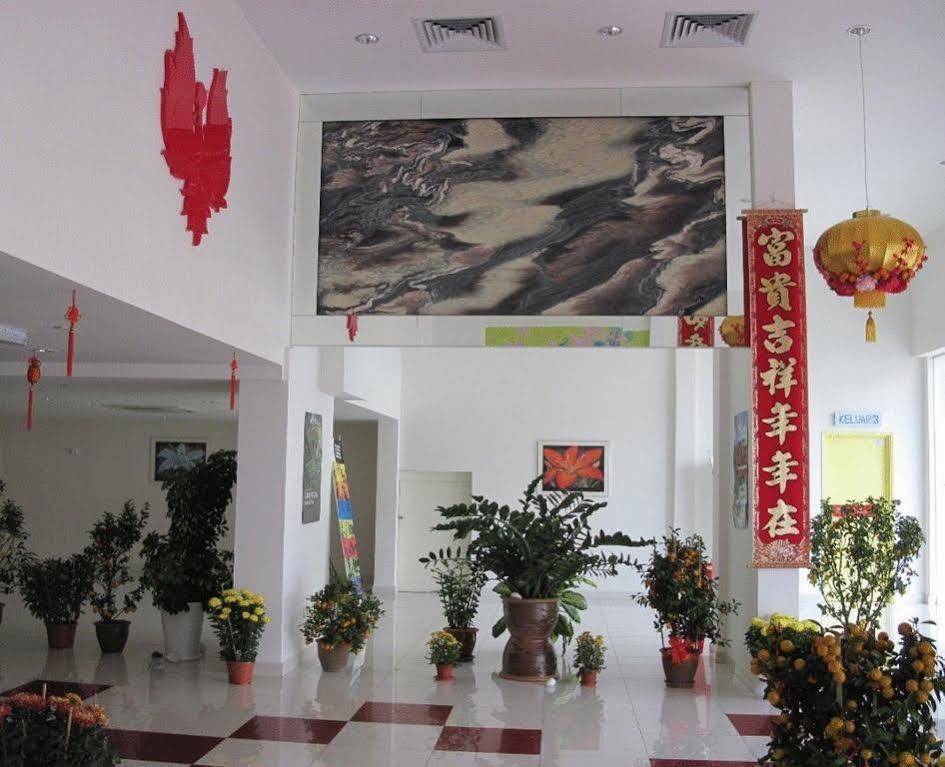 Phoenix Hotel